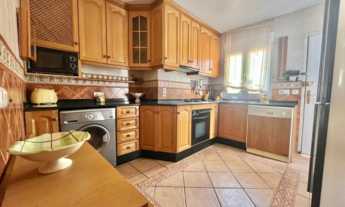 Resale - Villa -
Torrevieja - Los Balcones - Los Altos del Edén