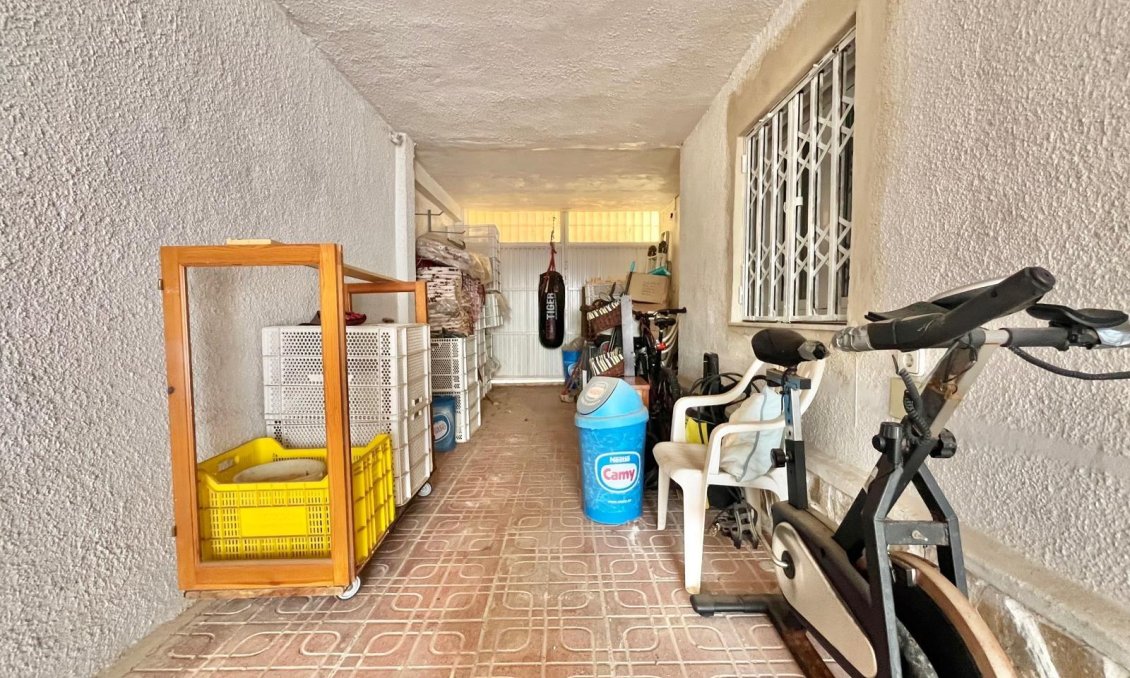 Resale - Villa -
Torrevieja - Los Balcones - Los Altos del Edén