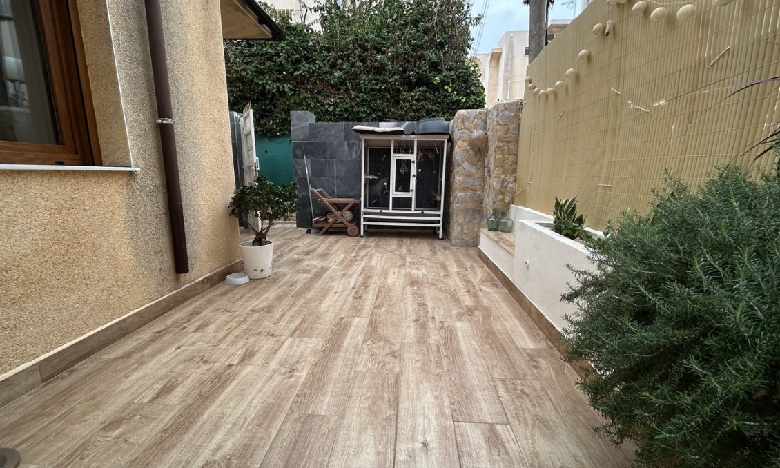 Revente - Town House -
Torrevieja - Costa Blanca