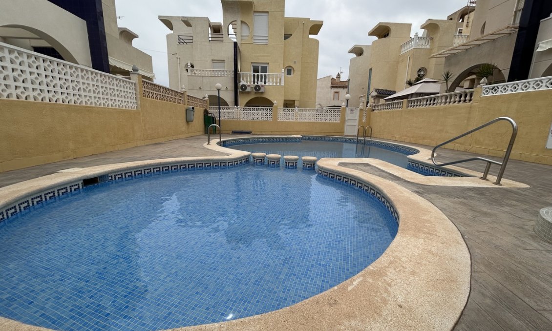 Revente - Town House -
Torrevieja - Costa Blanca