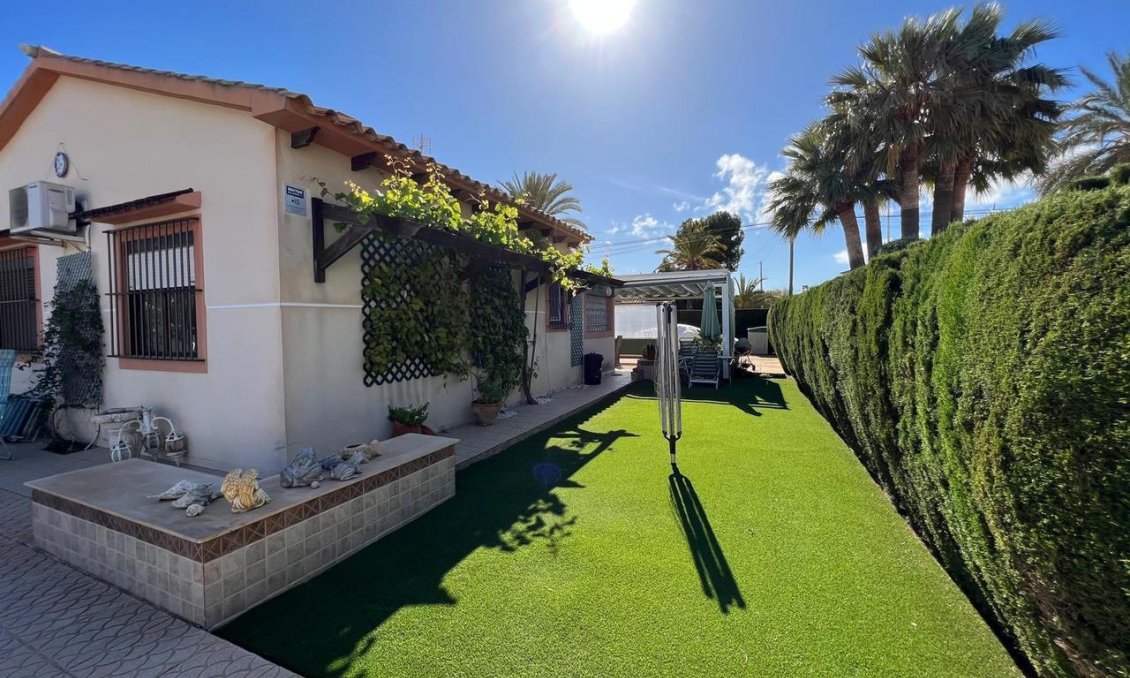 Wiederverkauf - Villa -
Cabo Roig - Costa Blanca