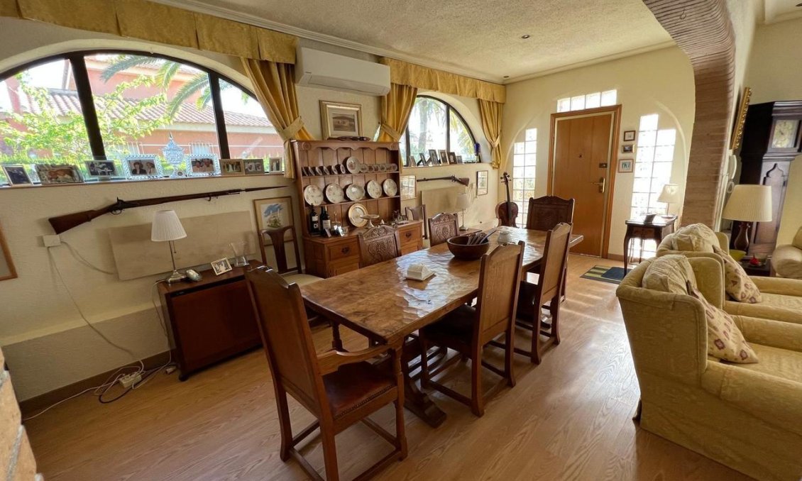 Wiederverkauf - Villa -
Cabo Roig - Costa Blanca