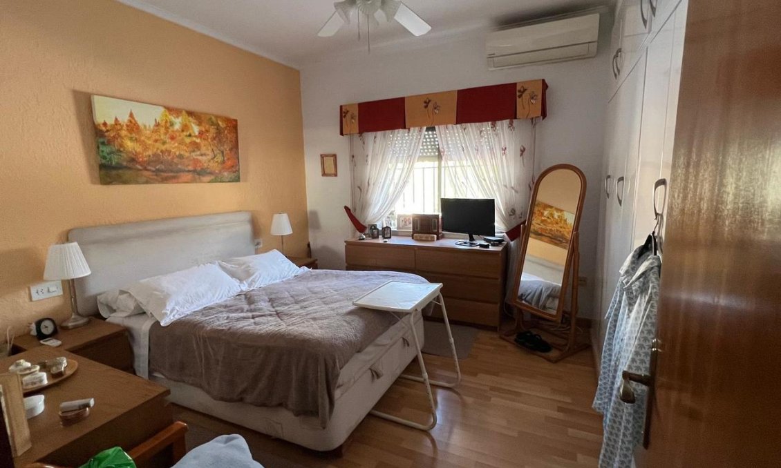 Wiederverkauf - Villa -
Cabo Roig - Costa Blanca