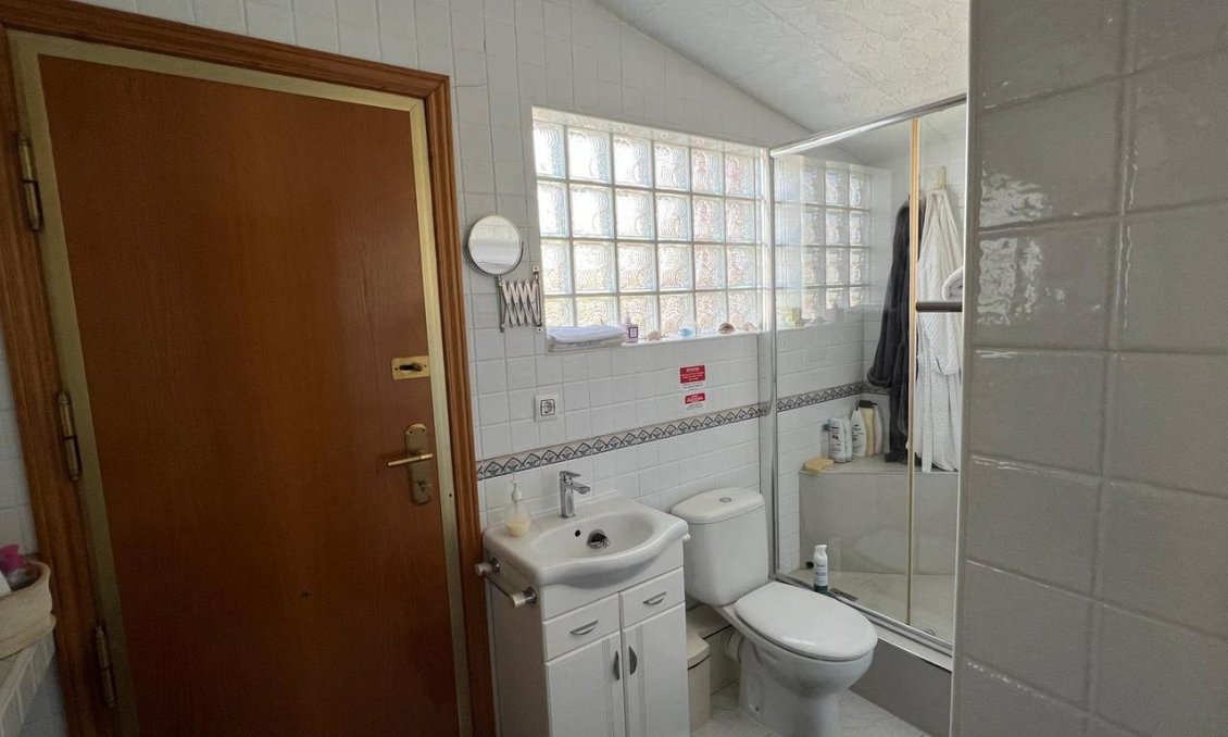 Wiederverkauf - Villa -
Cabo Roig - Costa Blanca