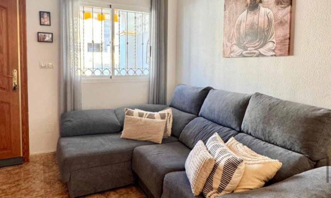 Revânzare - Bungalou -
Orihuela Costa - Costa Blanca