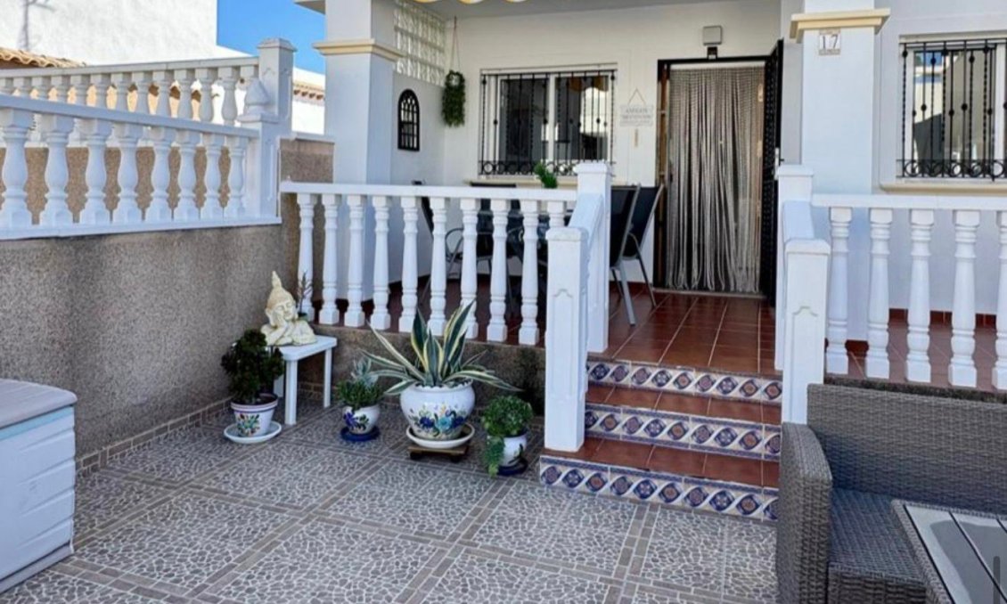 Revânzare - Bungalou -
Orihuela Costa - Costa Blanca