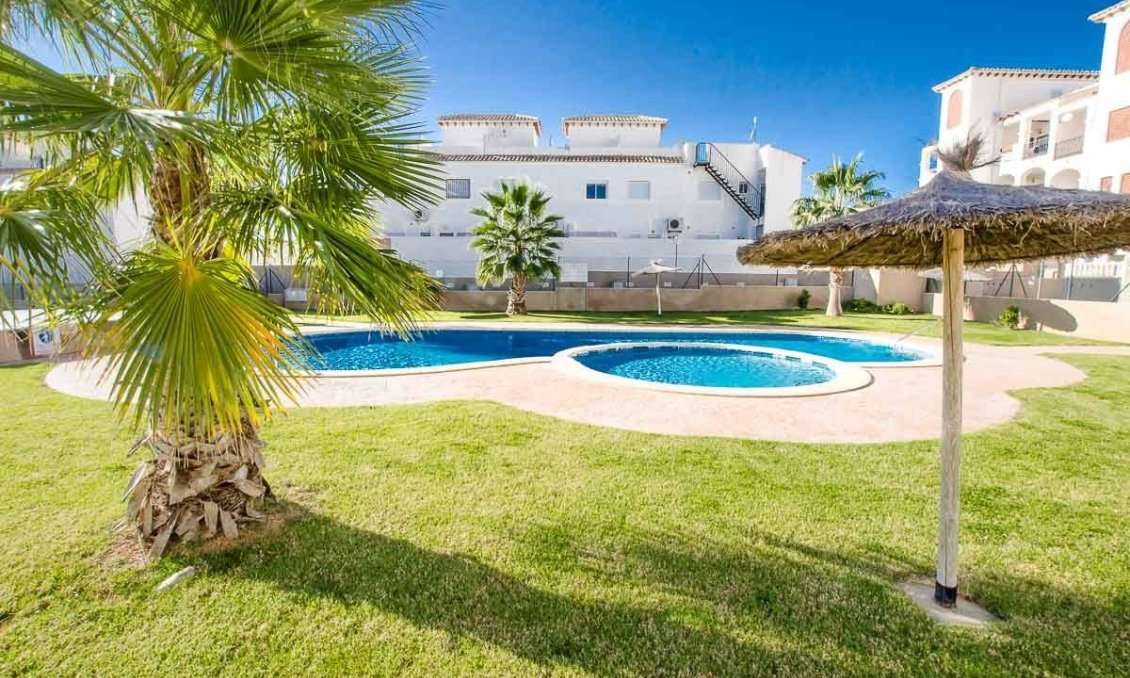 Revânzare - Bungalou -
Orihuela Costa - Costa Blanca