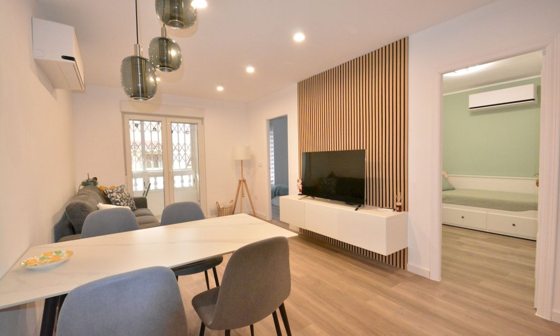 Wiederverkauf - Wohnung -
Torrevieja - Costa Blanca