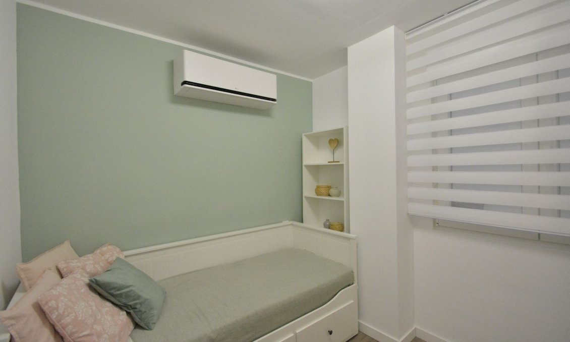 Wiederverkauf - Wohnung -
Torrevieja - Costa Blanca