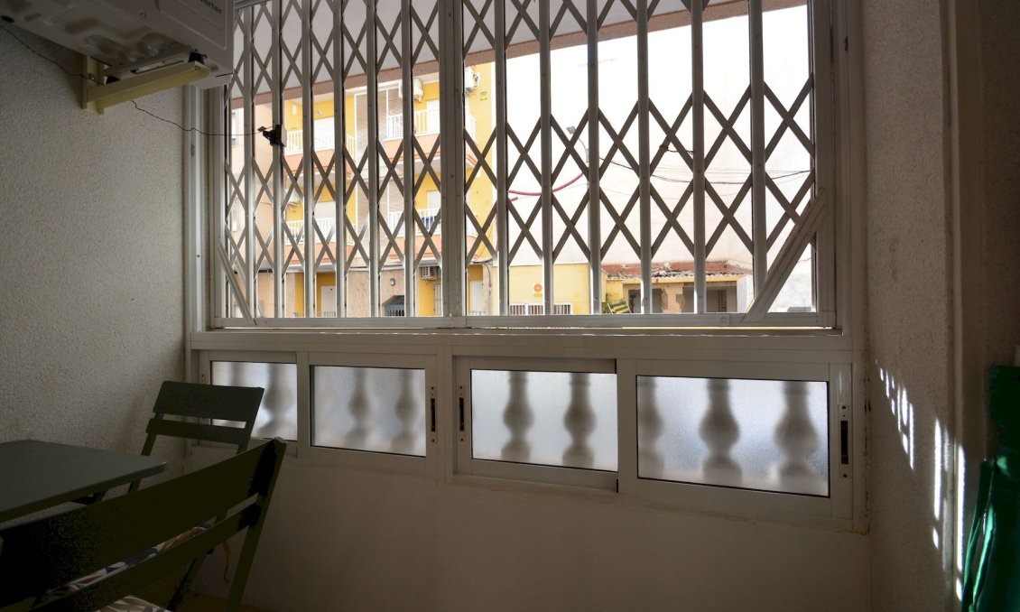 Wiederverkauf - Wohnung -
Torrevieja - Costa Blanca