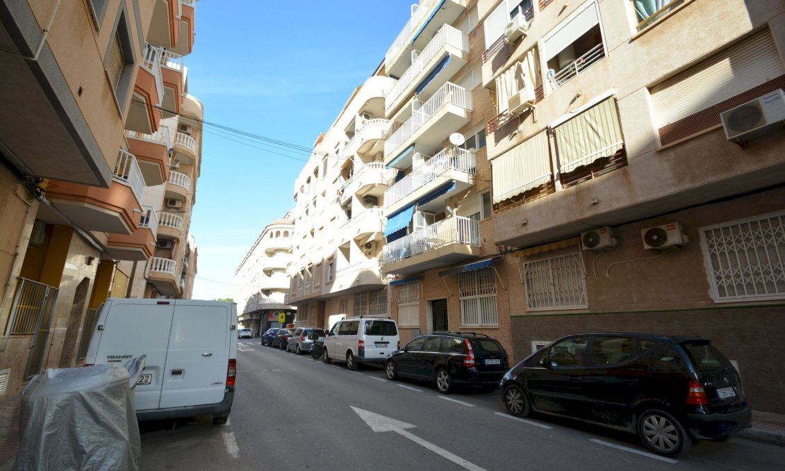 Wiederverkauf - Wohnung -
Torrevieja - Costa Blanca