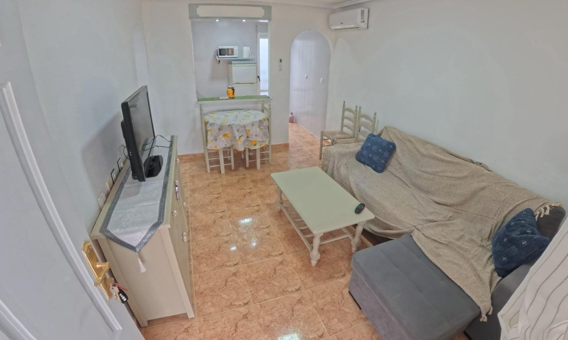 Wiederverkauf - Bungalow -
Torrevieja - El Limonar