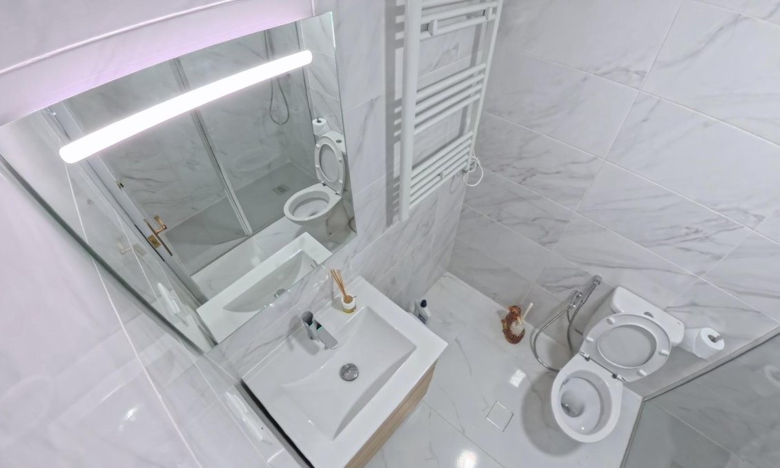 Wiederverkauf - Bungalow -
Torrevieja - El Limonar