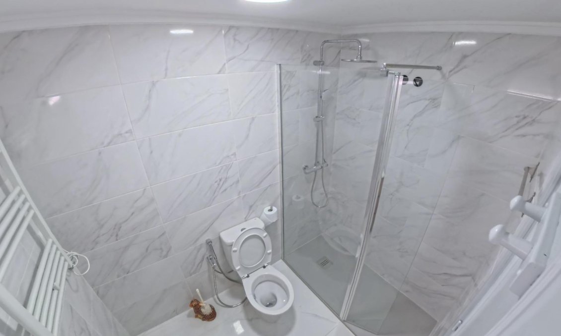 Wiederverkauf - Bungalow -
Torrevieja - El Limonar