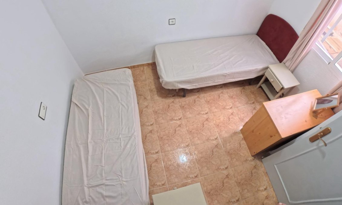 Wiederverkauf - Bungalow -
Torrevieja - El Limonar