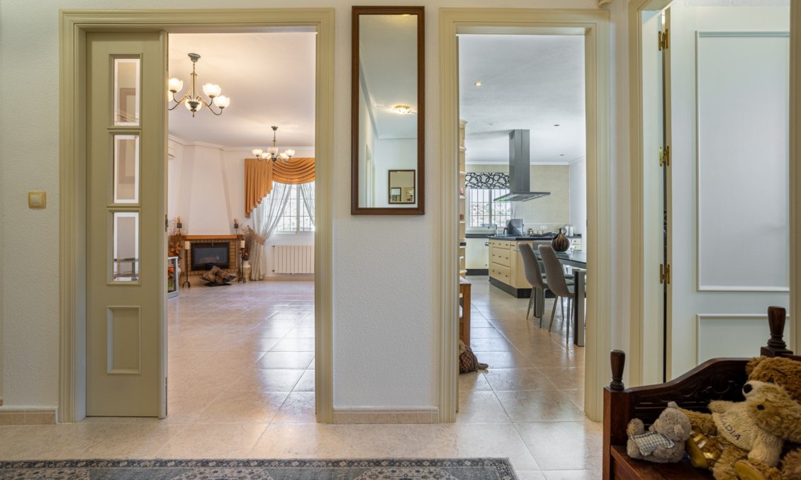 Wiederverkauf - Villa -
Bigastro - Inland