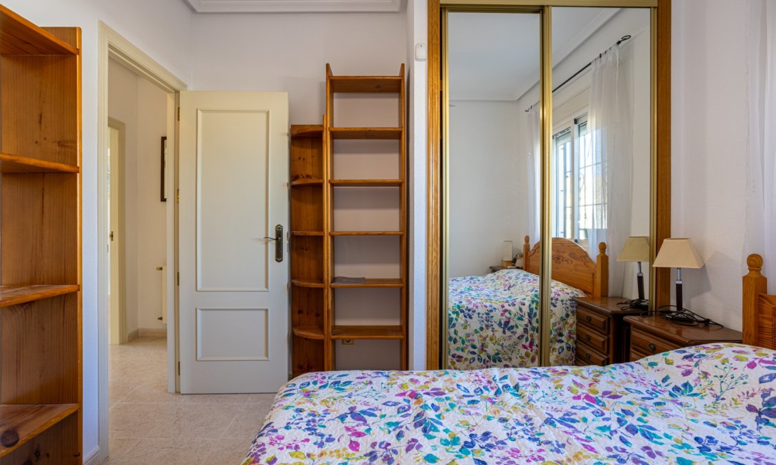 Wiederverkauf - Villa -
Bigastro - Inland