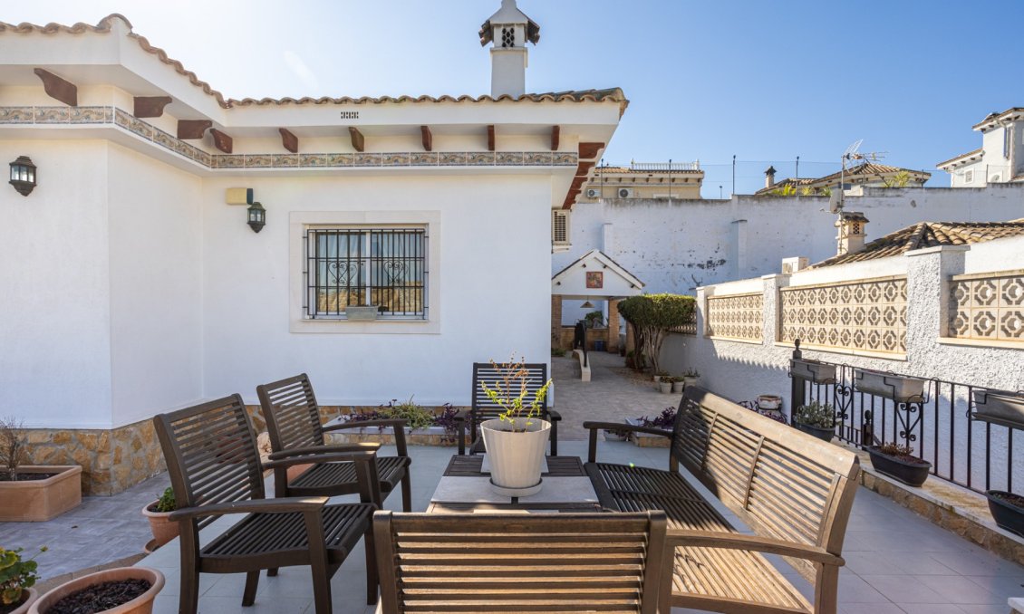 Wiederverkauf - Villa -
Bigastro - Inland