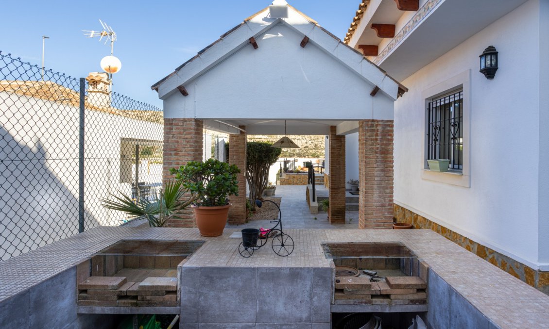 Wiederverkauf - Villa -
Bigastro - Inland