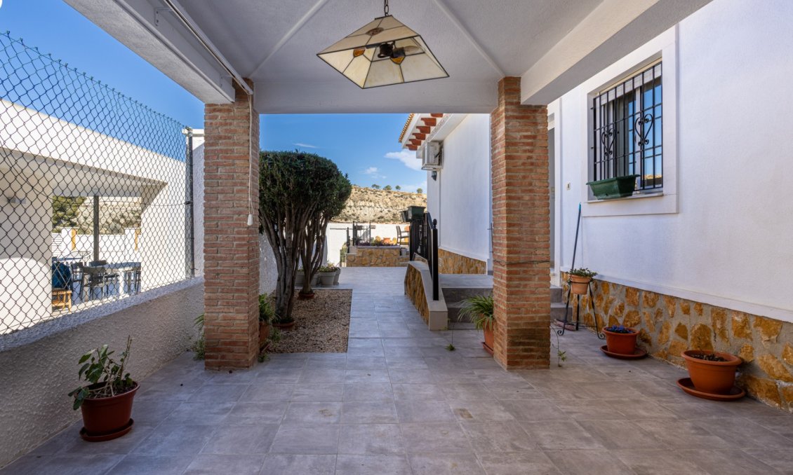 Wiederverkauf - Villa -
Bigastro - Inland