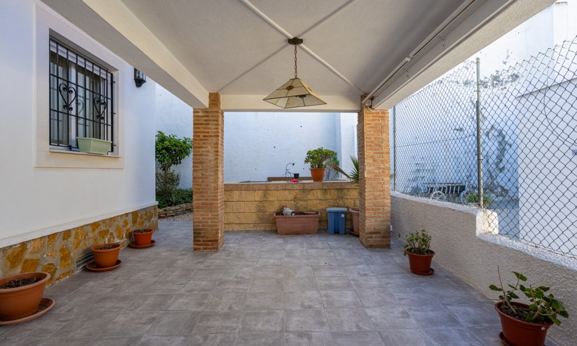 Wiederverkauf - Villa -
Bigastro - Inland