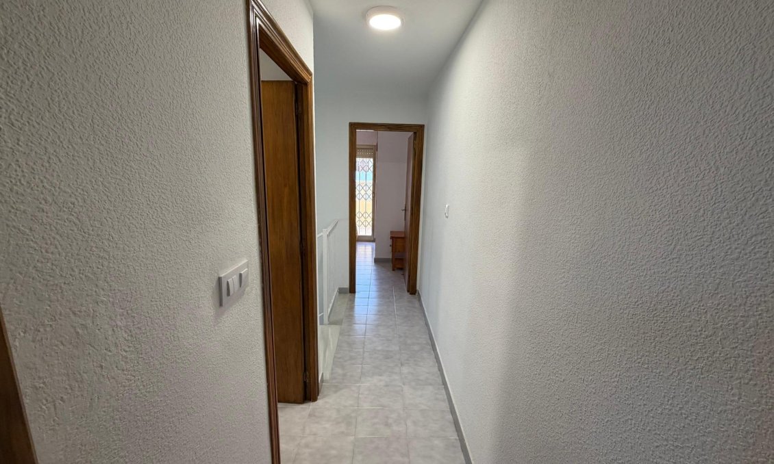 Revente - Duplex -
Lo Pagan - La Puntica