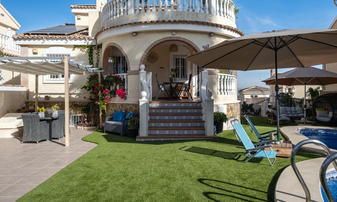 Revente - Villa -
Santa Pola - Costa Blanca