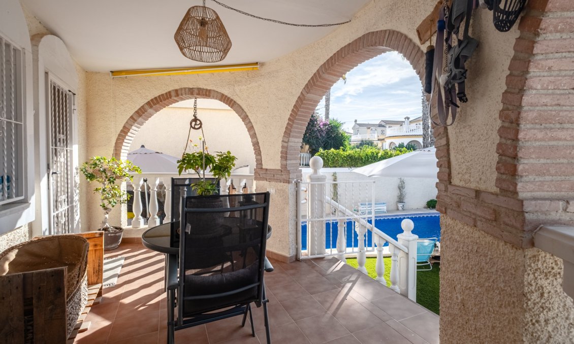 Revente - Villa -
Santa Pola - Costa Blanca