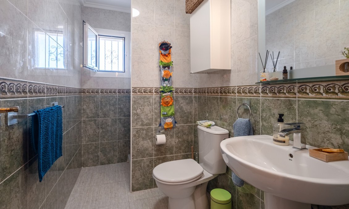 Revente - Villa -
Santa Pola - Costa Blanca