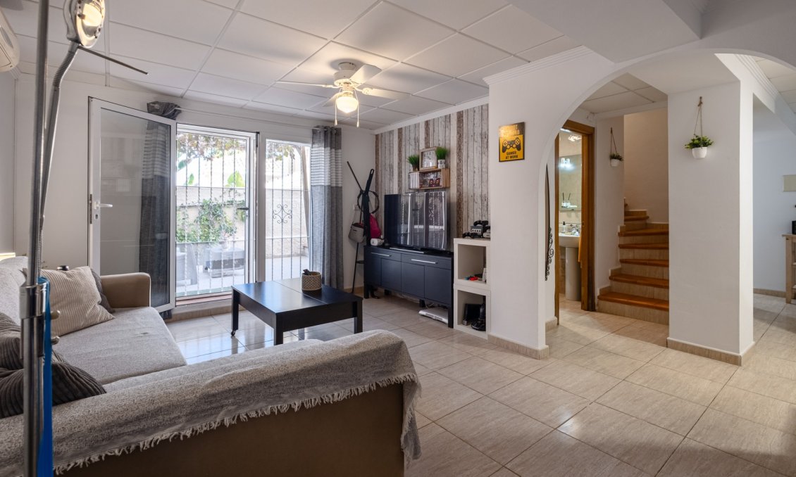 Revente - Villa -
Santa Pola - Costa Blanca