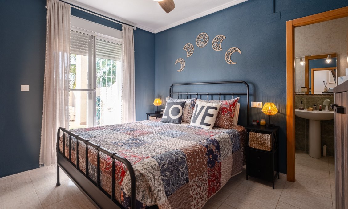 Revente - Villa -
Santa Pola - Costa Blanca