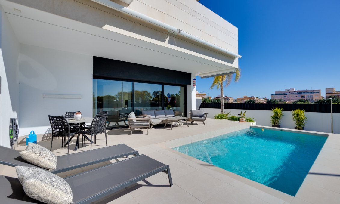 Wiederverkauf - Bungalow -
Pilar de la Horadada - Costa Blanca