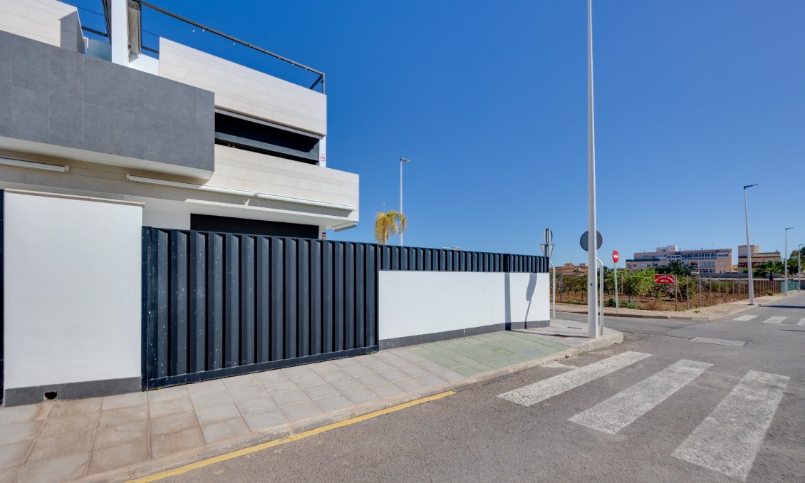 Wiederverkauf - Bungalow -
Pilar de la Horadada - Costa Blanca