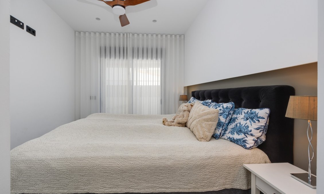 Wiederverkauf - Bungalow -
Pilar de la Horadada - Costa Blanca