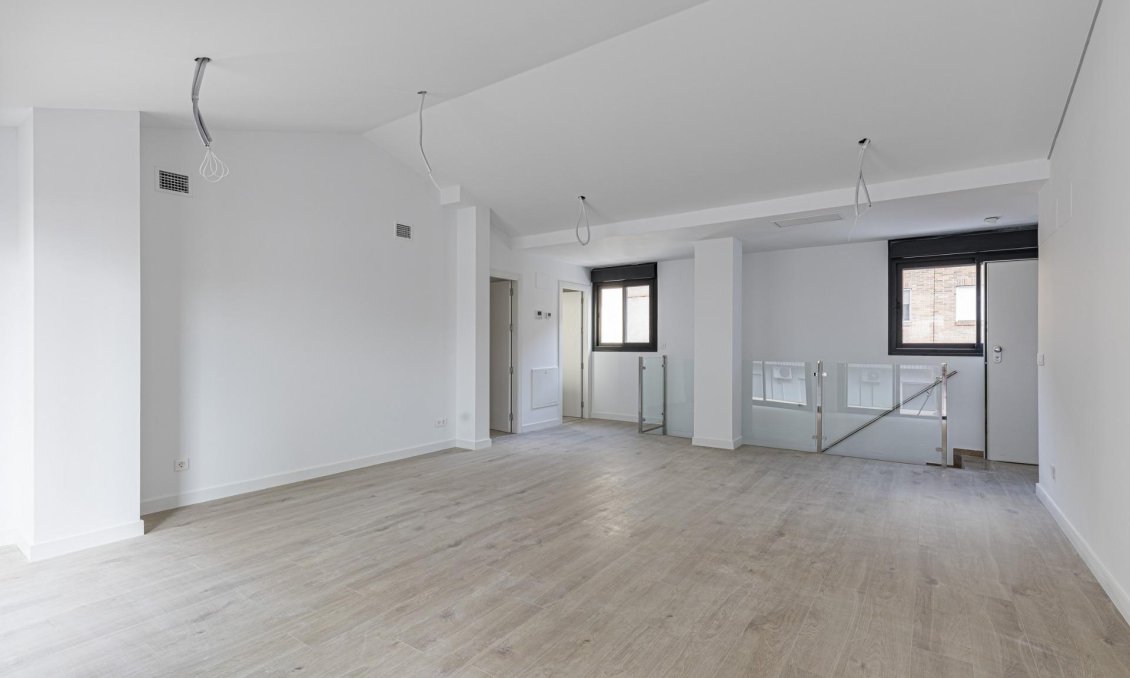 Neue Gebäude - Penthouse -
Murcia - Centro