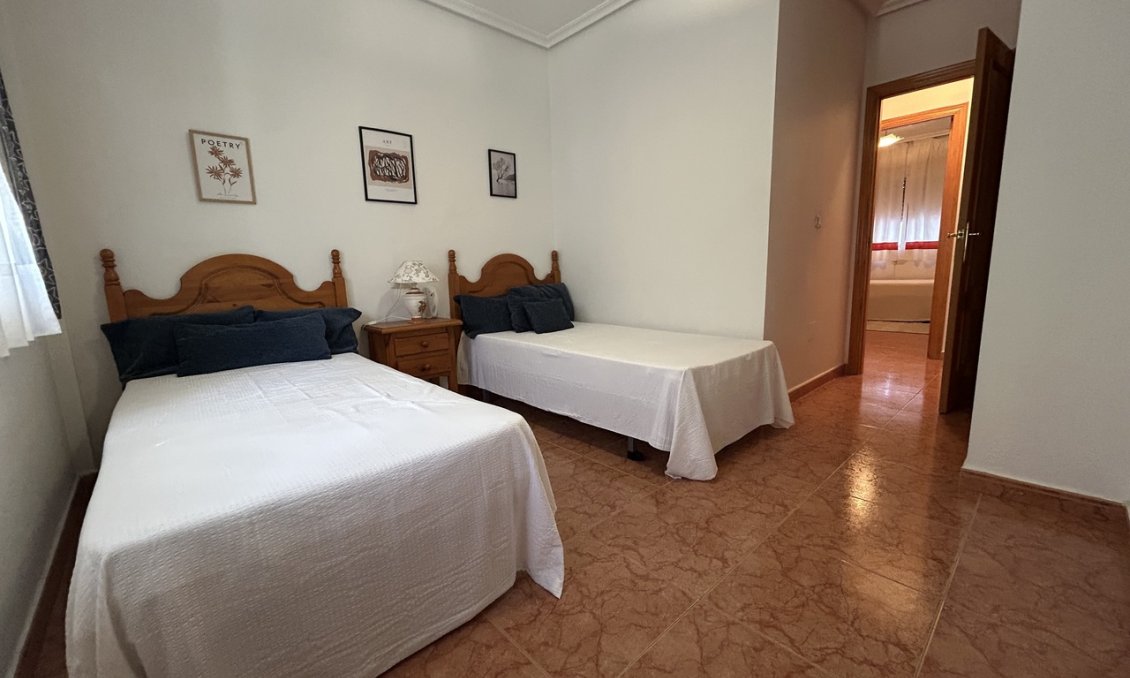 Resale - Town House -
Torre de la Horadada - Costa Blanca