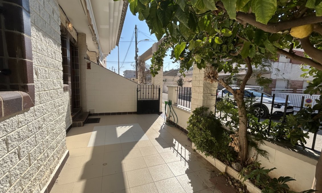 Resale - Town House -
Torre de la Horadada - Costa Blanca