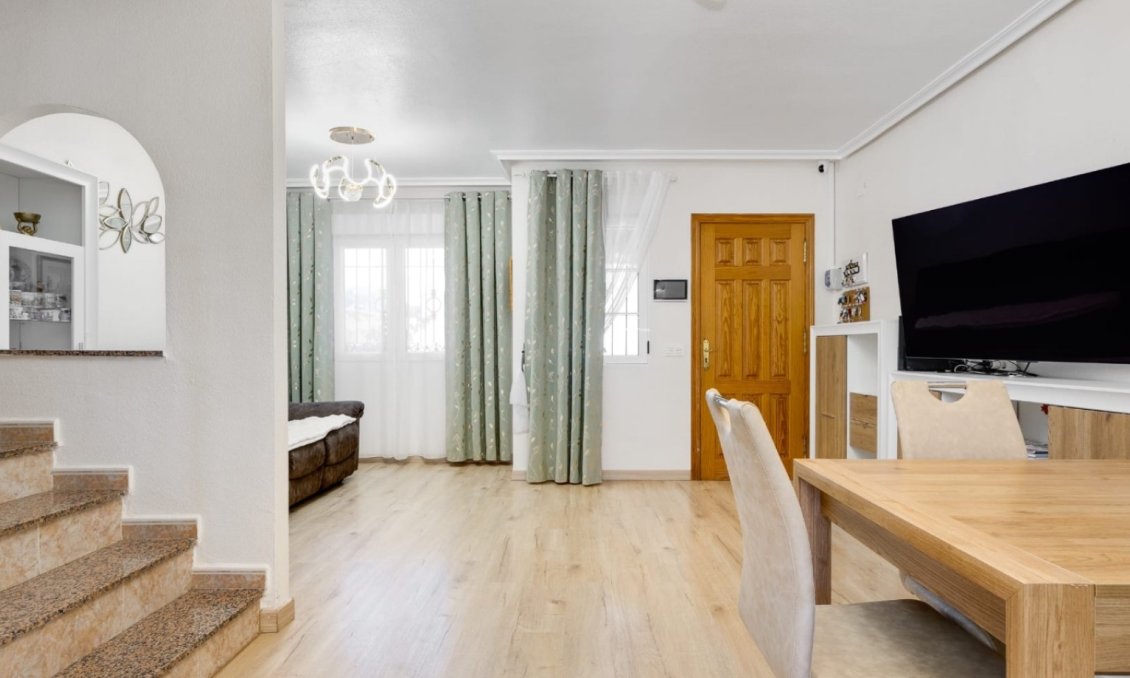 Segunda mano - Town House -
Torrevieja - Costa Blanca