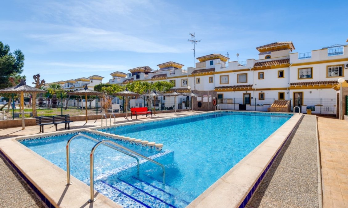 Segunda mano - Town House -
Torrevieja - Costa Blanca