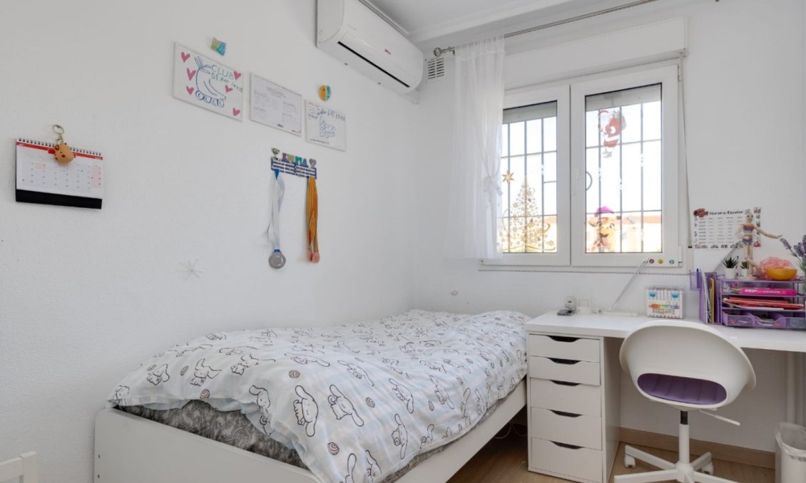 Segunda mano - Town House -
Torrevieja - Costa Blanca