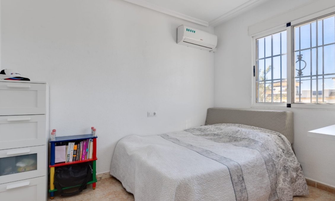 Segunda mano - Town House -
Torrevieja - Costa Blanca