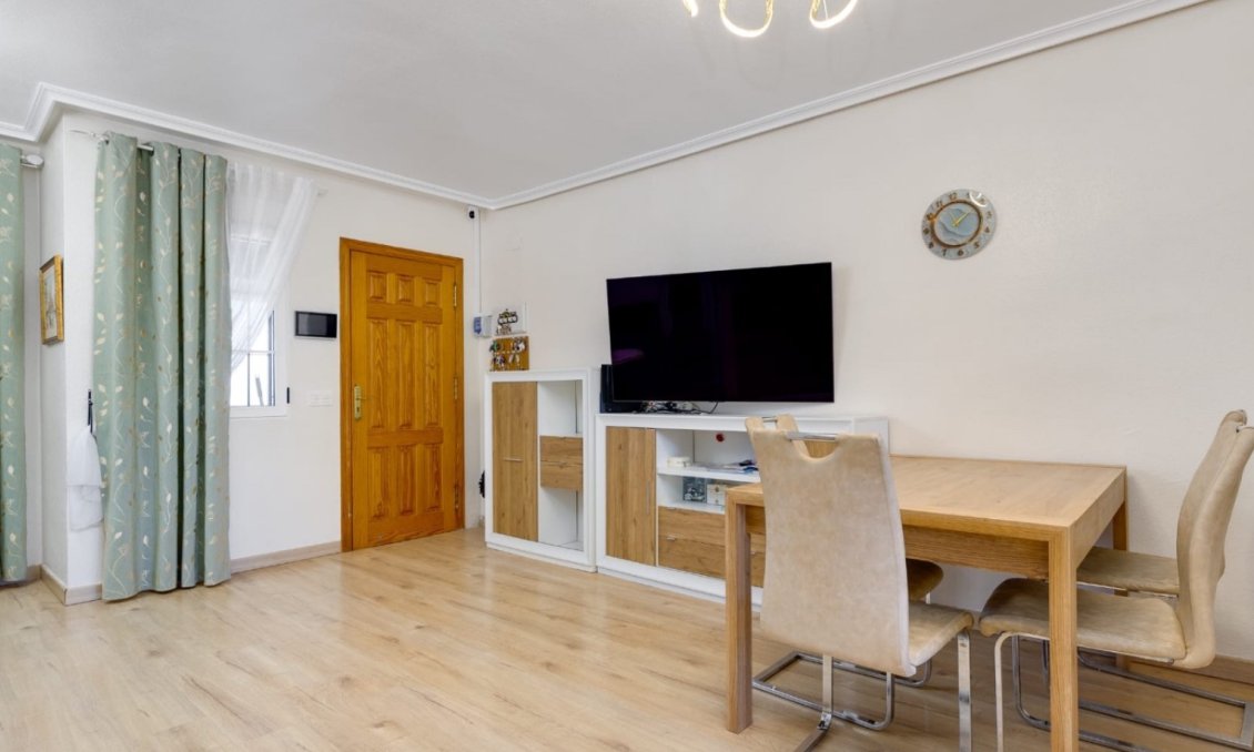 Segunda mano - Town House -
Torrevieja - Costa Blanca