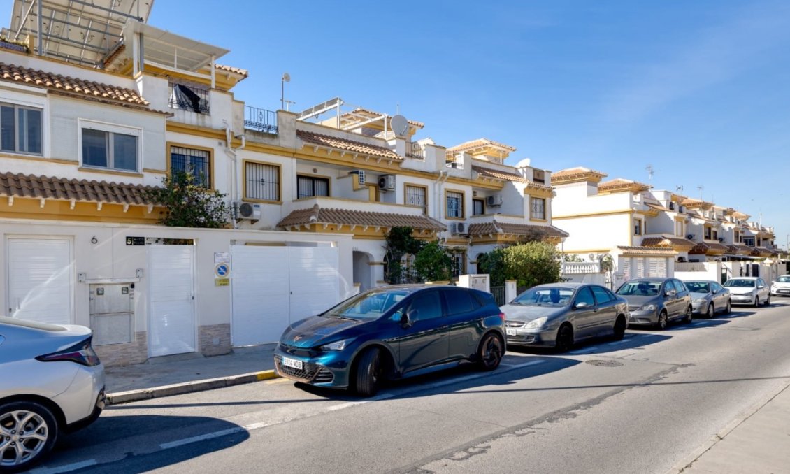 Segunda mano - Town House -
Torrevieja - Costa Blanca