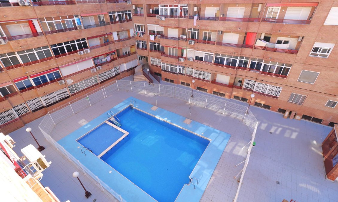 Resale - Apartment -
Torrevieja - El Molino
