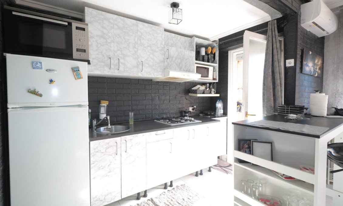 Resale - Apartment -
Torrevieja - El Molino