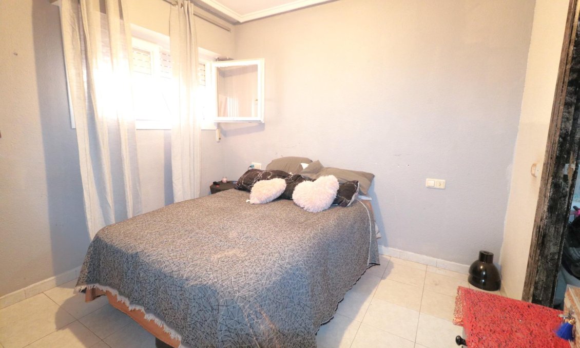 Resale - Apartment -
Torrevieja - El Molino