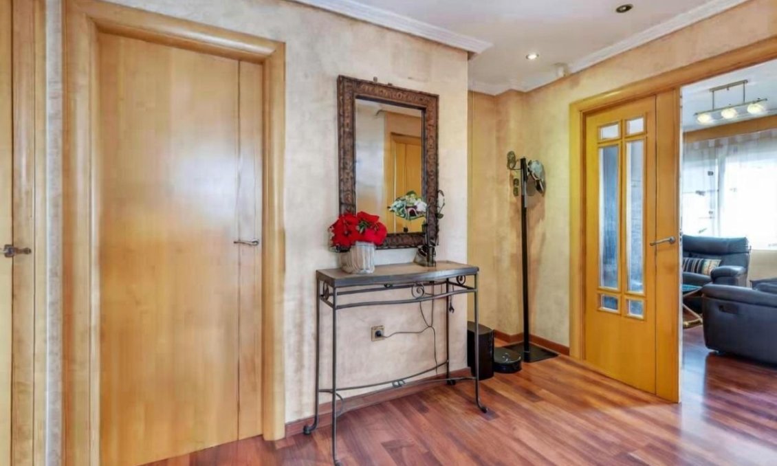 Revânzare - Vilă -
Torrevieja - Aguas Nuevas