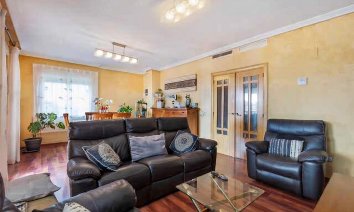 Revânzare - Vilă -
Torrevieja - Aguas Nuevas