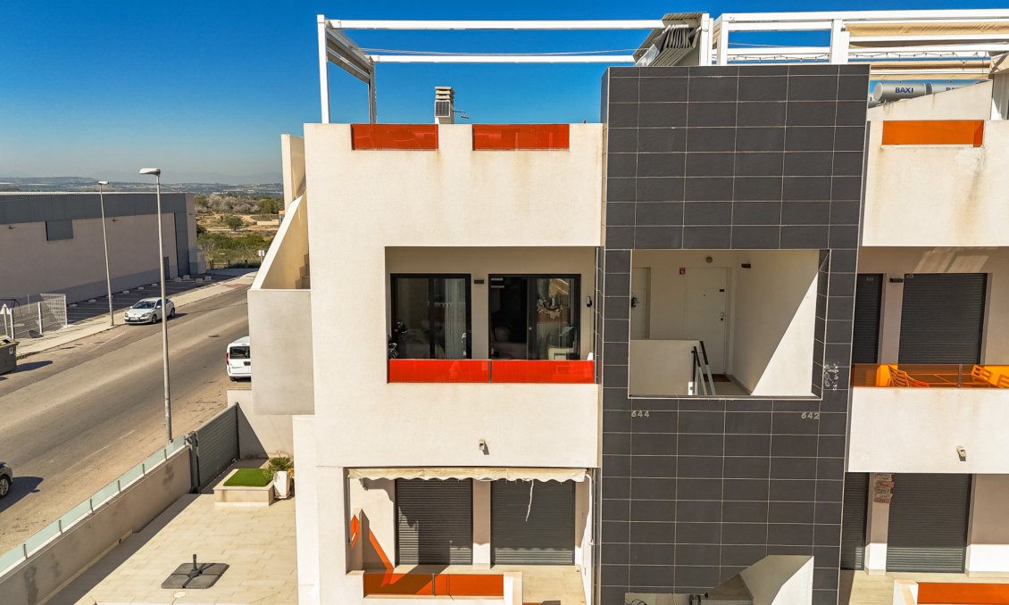 Használt Ingatlanok - Bungaló -
Los Altos - Costa Blanca