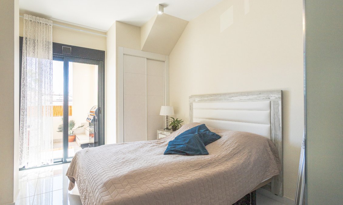 Használt Ingatlanok - Bungaló -
Los Altos - Costa Blanca